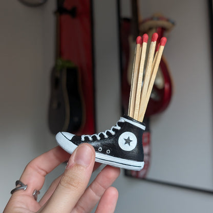 Zapatilla inspirada en "Converse All Star Clasica"